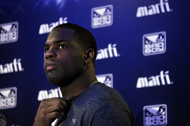 顾之前一些 顾之前一些